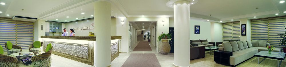 Kamer Exclusive Hotel & Suites Чесме Екстериор снимка